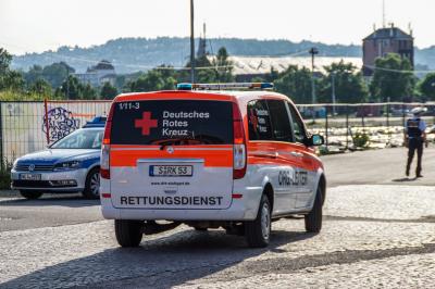 Stuttgart: Brand bei Skaterhalle loest Grosseinsatz der Feuerwehr aus